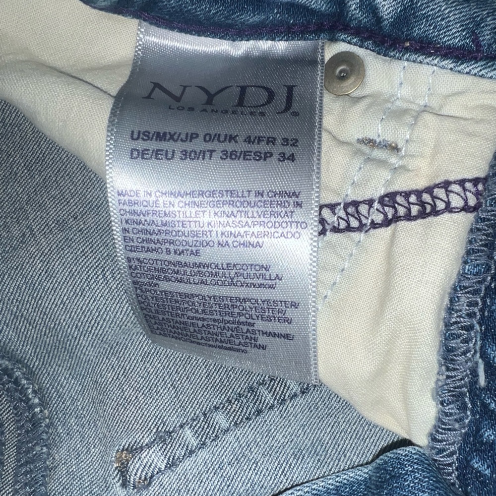 NYDJ Alina Ankle Floral Embroidery Jeans. - Picture 5 of 5